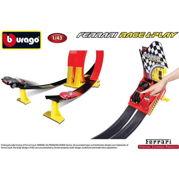 Bburago 1:43 Ferrari R & P Dual Loop Playset with 2 Diecast Cars