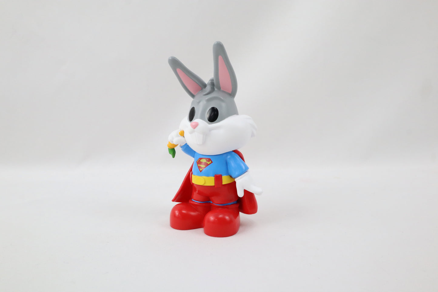 Warner Bros Mashup Ooshies Vinyl 4inch 3Asst, Bugs Bunny, Superman Suit