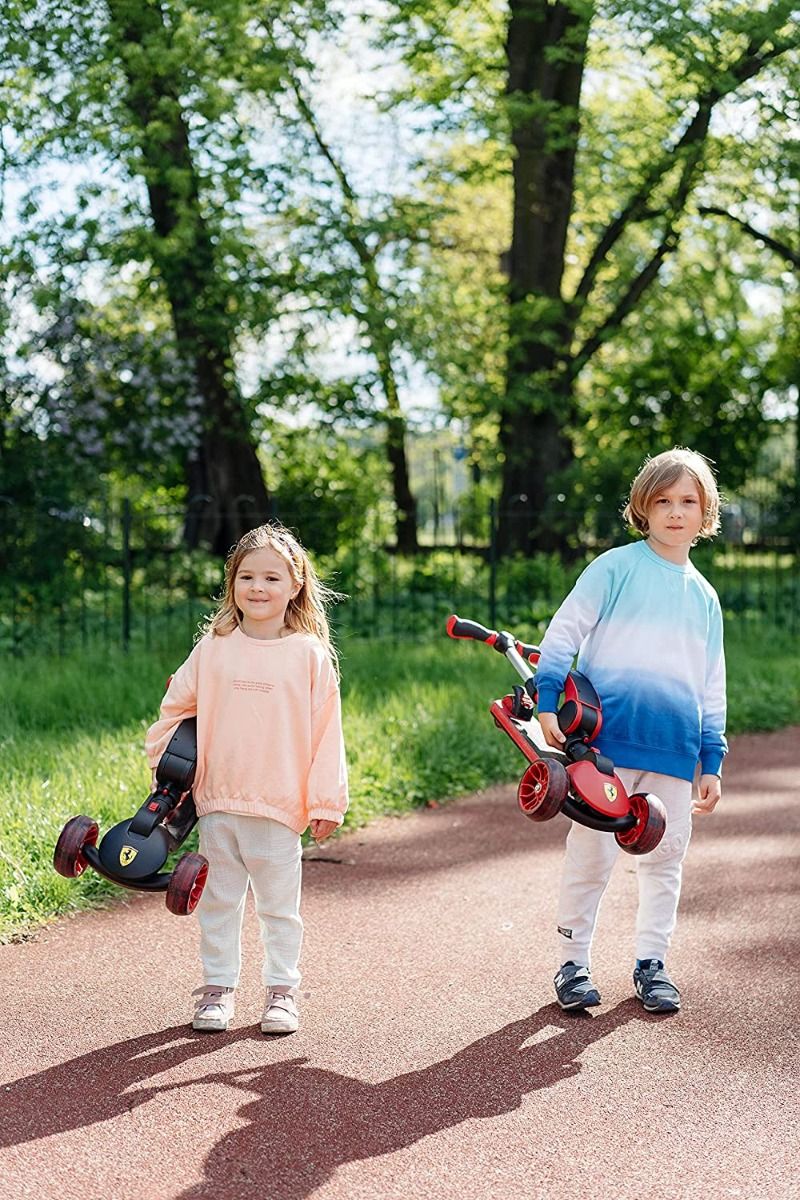 FERRARI TWIST SCOOTER FOR KIDS 
WITH ADJUSTABLE HEIGHT BLACK