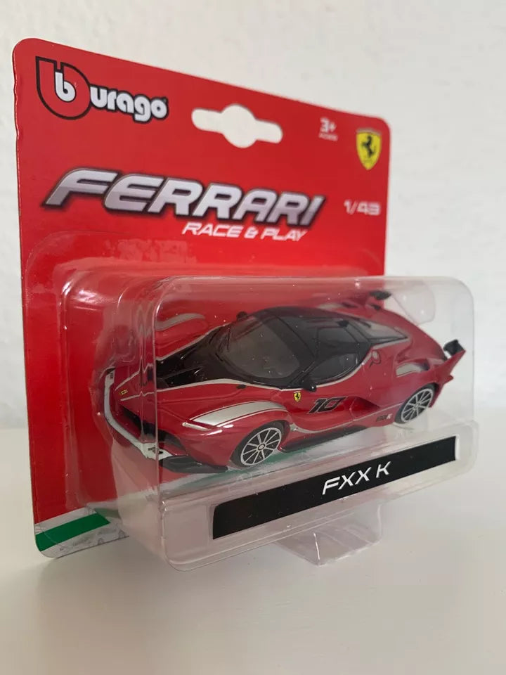 Bburago 1:43 Ferrari FXX K Race & Play Diecast Toy Car